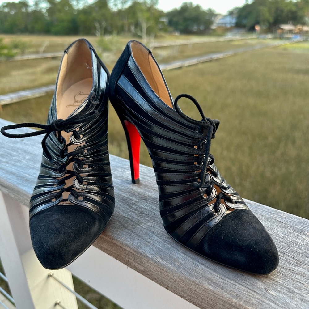 Christian Louboutin Inverness black suede leather laceup bootie heel 38.5